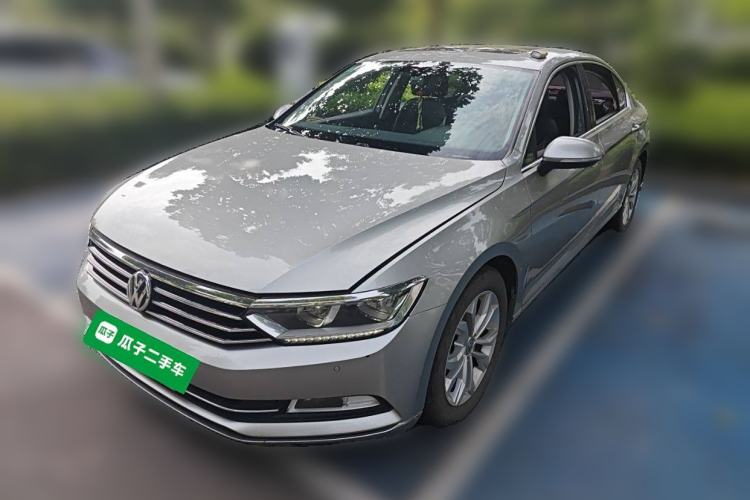 Used Volkswagen Magotan 2017 330TSI DSG Luxury Model