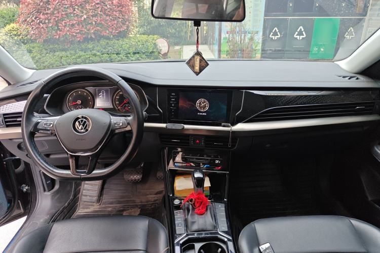 Used Volkswagen Passat 2020 330TSI Elite Edition China VI
