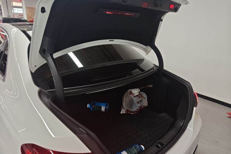 Used Mercedes-Benz E-Class 2022 Second Facelift E 300 L Sport Luxury Edition
