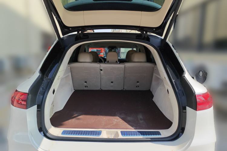 Used Mercedes-Benz EQS SUV 2023 450 4MATIC Pioneer Edition
