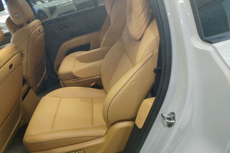 Used Li Auto Li Auto i8 2025 Model Standard Version