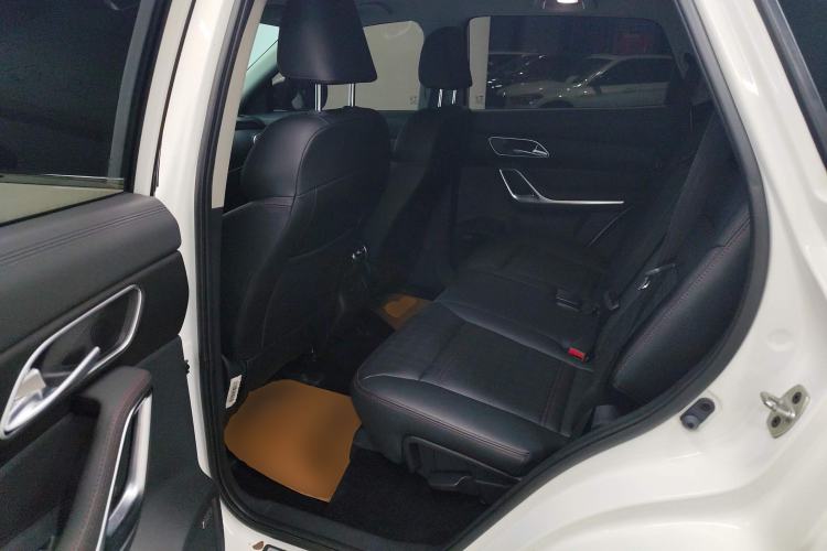 Used JAC Refine S7 2018 Super Edition 251T Automatic Supreme 5-Seater
