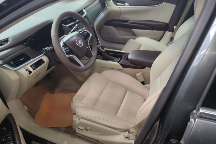 Used Cadillac XTS 2015 28T Comfort Model Left Front Seat