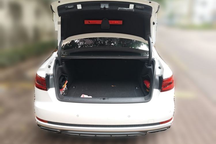 Used Audi A4L 2019 40 TFSI Fashion Edition China VI Emission Standard