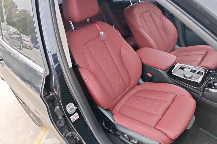 Used BMW iX3 2023 Leading Model