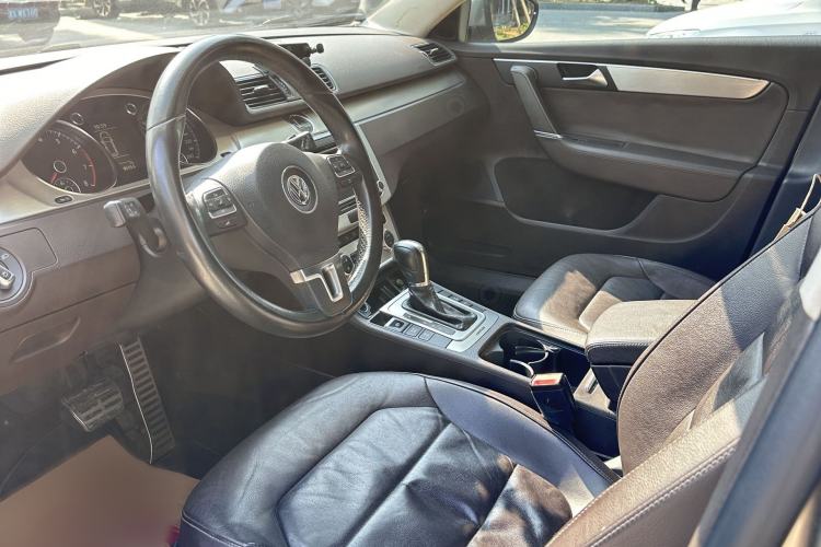 Used Volkswagen Magotan (Import) 2012 Travel Edition 2.0 TSI 4x4 Comfort Version