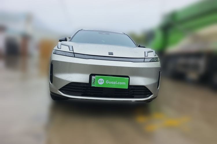 Used Lynk & Co 08 EM-P 2023 120km Long-Range Halo
