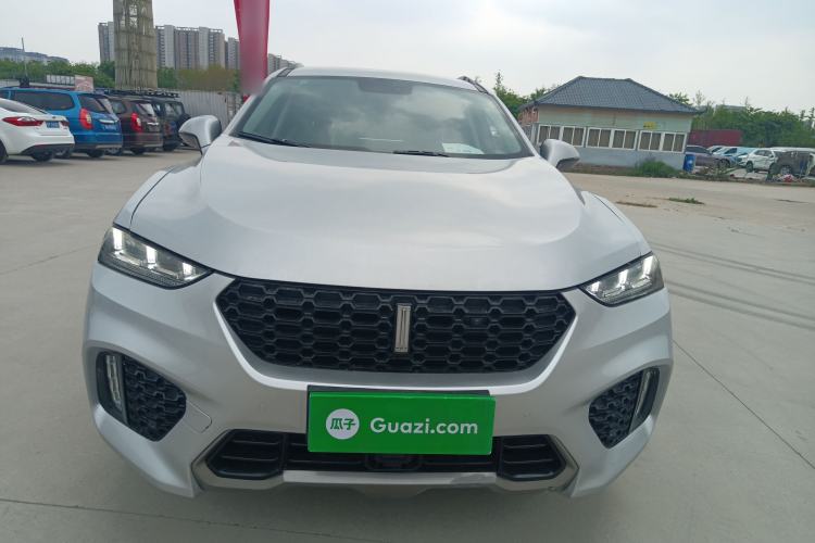 Used Wey VV7 2017 2.0T Ultra-Luxury Version Front