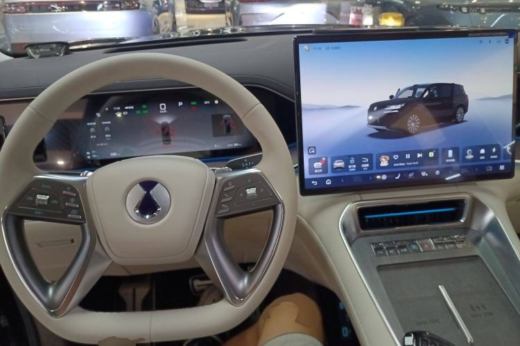 Used Denza N9 2025 Flagship Model