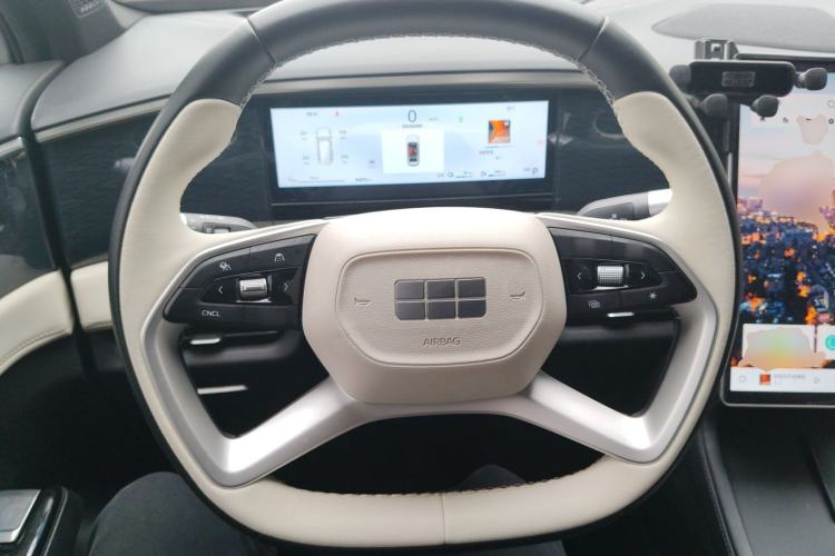 Used Geely Galaxy L7 2024 1.5T 115 km PLUS Dragon Edition