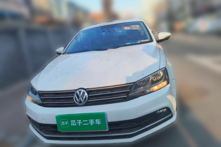 Used Volkswagen Sagitar 2015 1.6L Automatic Comfort Model Front