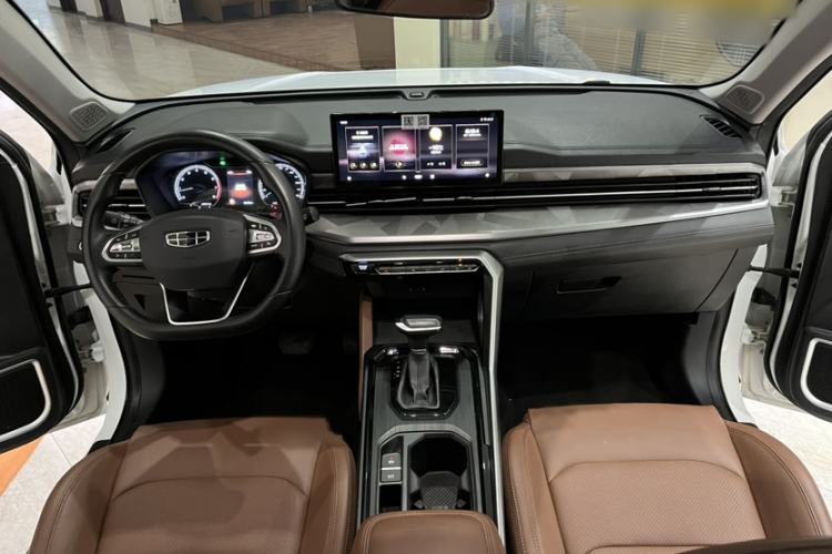 Used Geely Auto Vision X6 2021 PRO 1.4T Automatic Prestige Model
