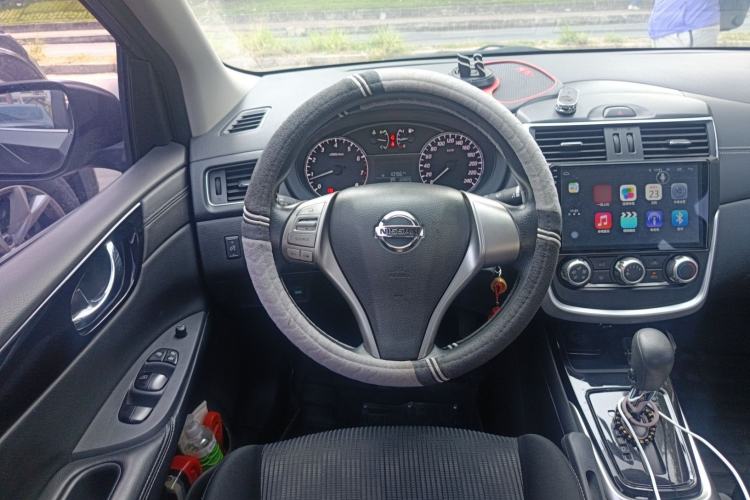 Used Nissan Tiida 2016 1.6L CVT Cool Dynamic Edition Steering Wheel