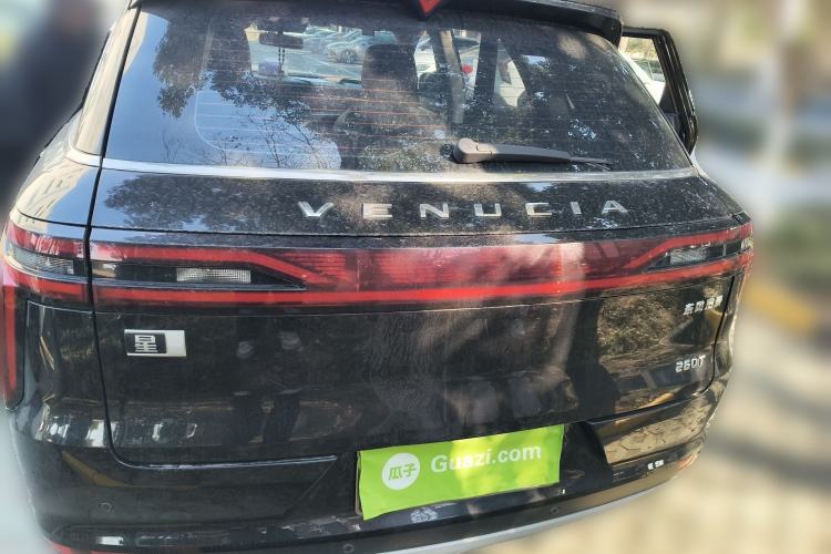 Used Venucia Star 2020 260T Automatic 48V Mild Hybrid Turbocharged Star Edition
