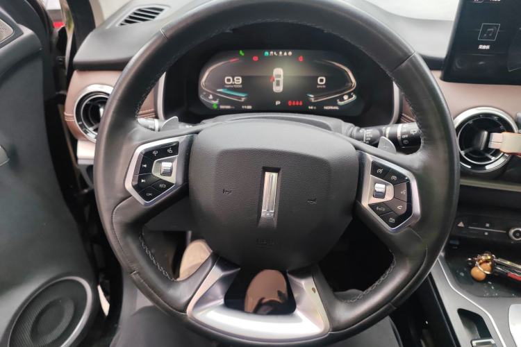 Used Wey VV6 2021 2.0T Two-Wheel Drive Smart Plus
