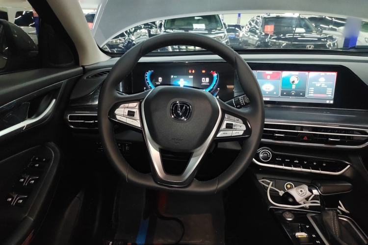 Used CHANGAN Eado 2020 PLUS Blue Whale NE 1.4T GDI DCT Prestige Model Steering Wheel