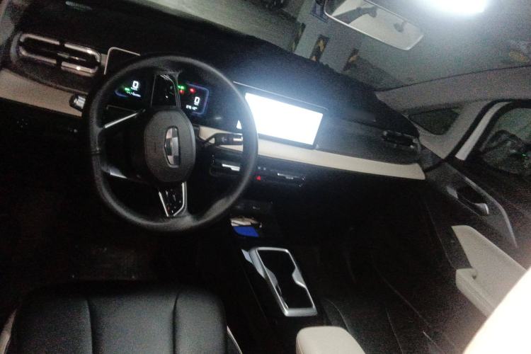 Used Geometry E Firefly 2024 301km Starlight