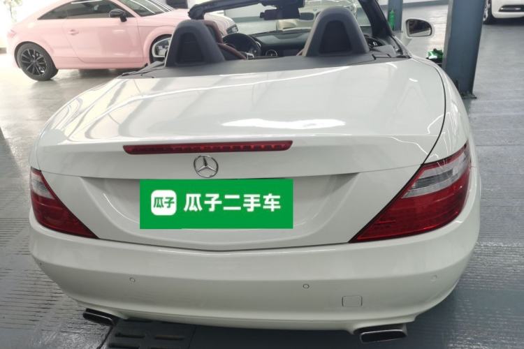 Used Mercedes-Benz SLK-Class 2011 SLK 200 Fashion Model
