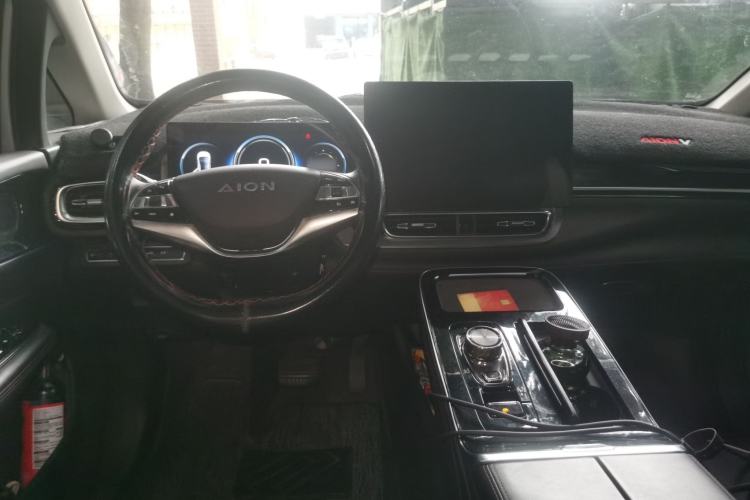 Used AION V 2021 Plus 70 Smart Edition Lithium Iron Phosphate