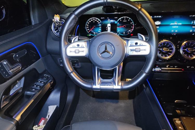 Used Mercedes-Benz GLB AMG 2021-Year Restyled AMG GLB 35 4MATIC Steering Wheel