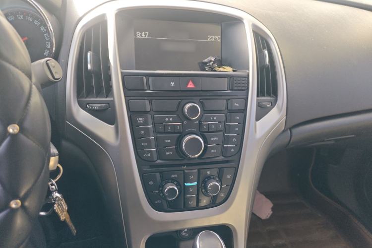 Used Buick GT 2014 XT 1.6L Automatic Fashion Edition
