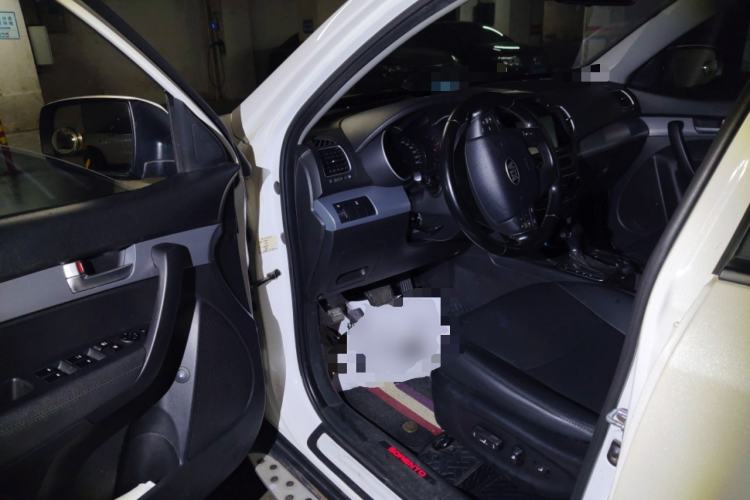 Used Kia Sorento 2013 2.4L 5-Seater Gasoline Comfort Edition
