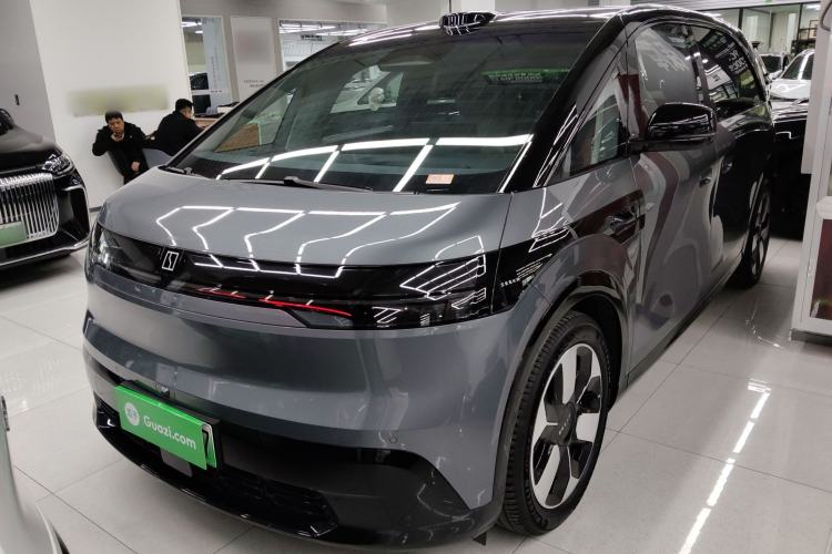 Used Zeekr MIX 2025 Intelligent Driving Version
