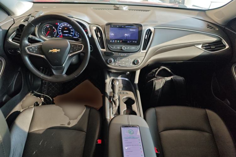Used Chevrolet Malibu XL 2019 535T CVT RuiLian Edition Center Console