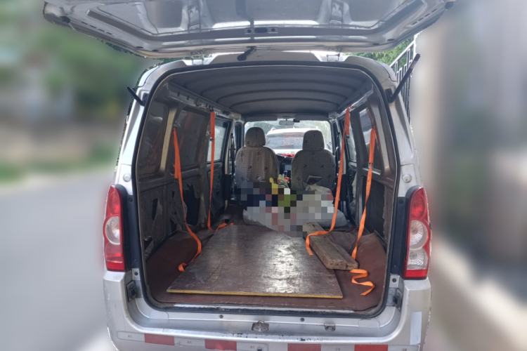 Used Wuling Rongguang 2014 1.5L S Base Version
