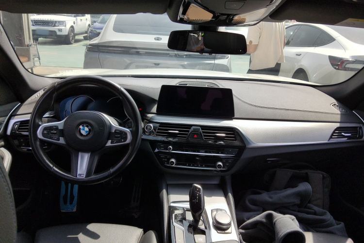 Used BMW 5 Series 2018 525i M Sport Package