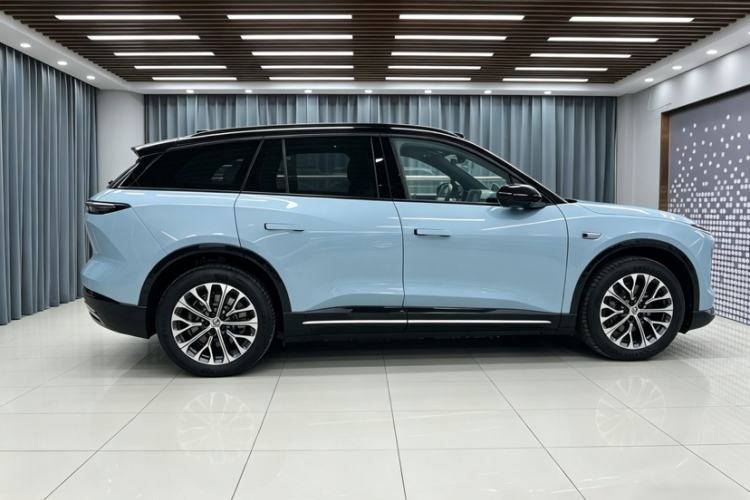 Used Nio ES6 2025 75 kWh Exterior 10