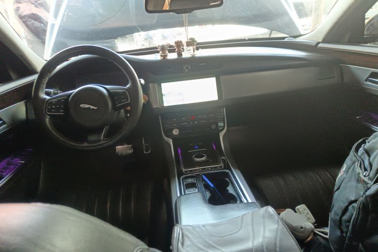 Used Jaguar XFL 2017 XFL 3.0 SC 340 PS Premium Edition