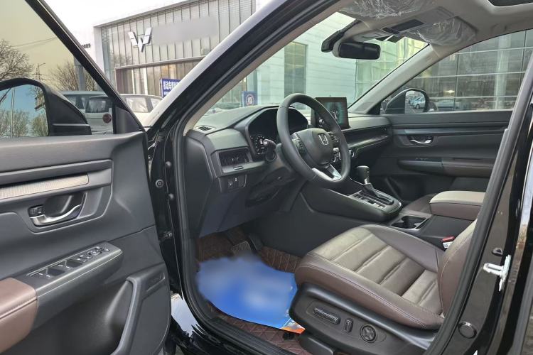 Used Honda CR-V 2023 240TURBO Two-Wheel-Drive Luxury Version 5 Seats