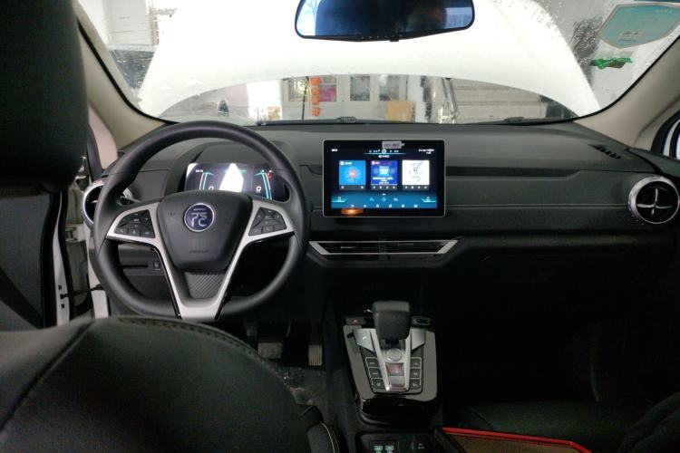 Used BYD Yuan New Energy 2019 EV535 Smart Connect Trendsetting Model