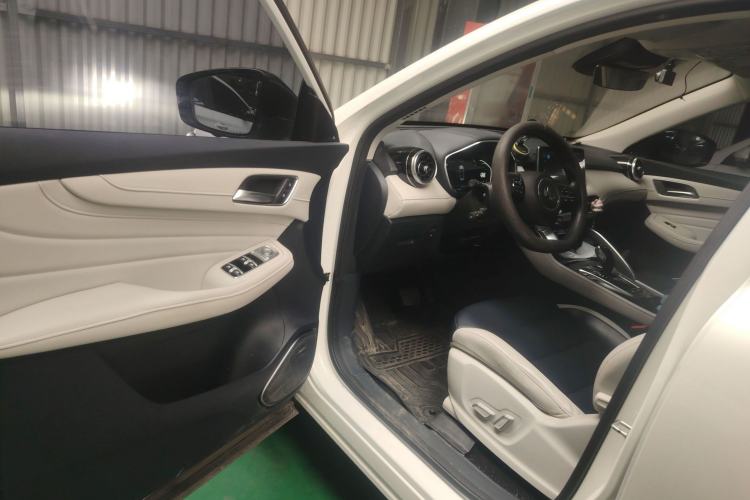 Used MG Pilot 2021 300TGI Automatic Two-Wheel Drive Trophy Prestige Edition
