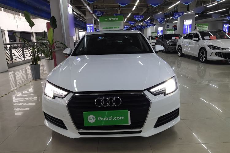 Used Audi A4L 2017 40 TFSI Ambition Edition