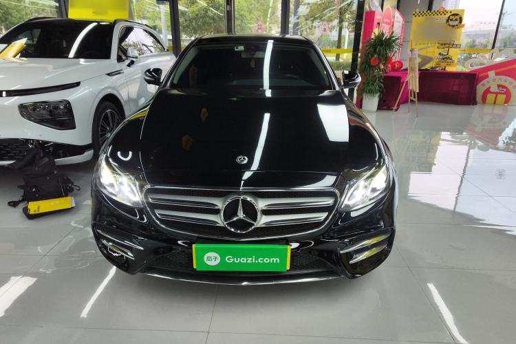 Used Mercedes-Benz E-Class 2019 E 300 L Sporty and Stylish Model
