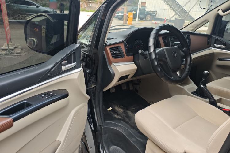 Used FORTHING Lingzhi 2019 M5L 1.6L 7-Seater Base Model China VI Standard