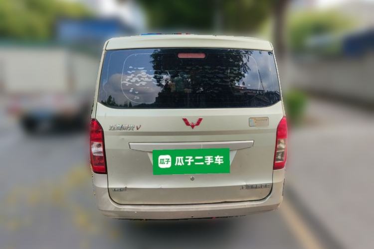 Used Wuling Rongguang V 2016 1.5L Standard Version Rear