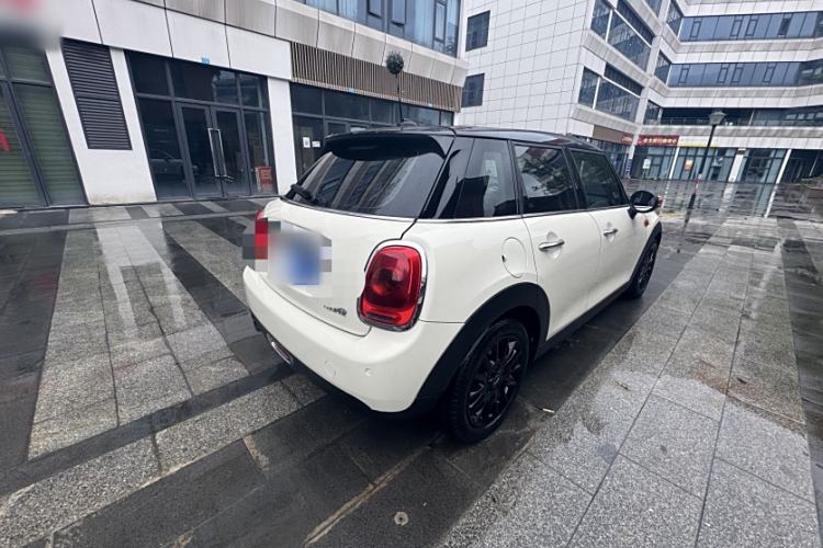 Used MINI MINI 2016 1.5T COOPER Five-Door Edition