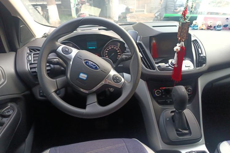 Used Ford Kuga 2015 1.5L GTDi Two-Wheel-Drive Comfort Model