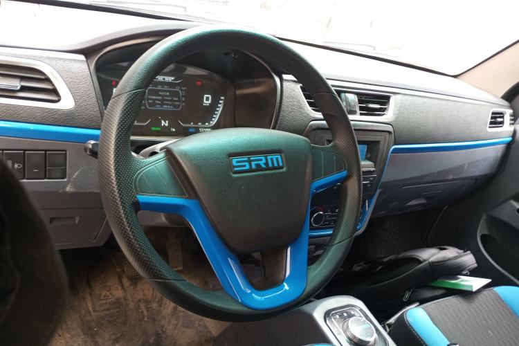 Used SRM New Energy T5L EV 2023 Standard Model 3.8-meter Cargo Box Flatbed Truck 55.7 kWh Steering Wheel