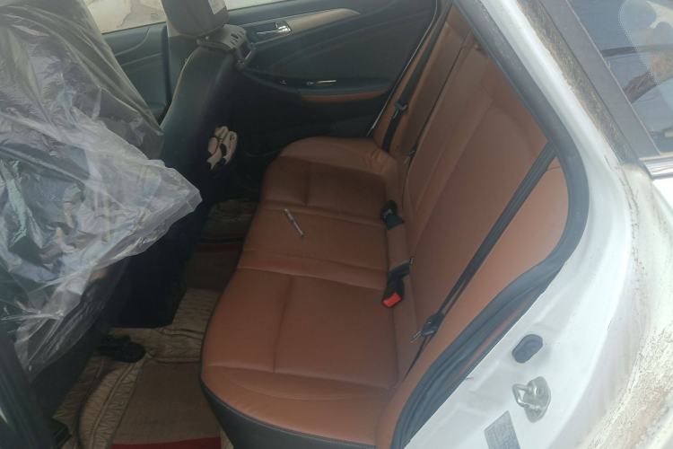 Used Changan Eado New Energy 2018 1.0T PHEV Navigation Model
