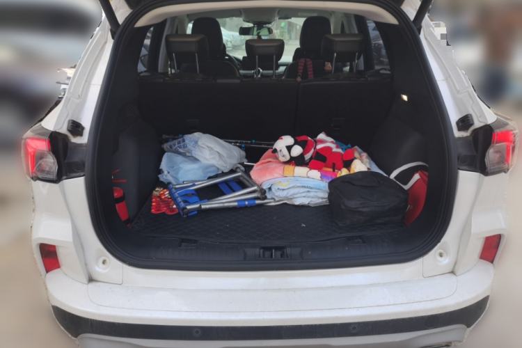 Used Ford Escape 2024 EcoBoost 245 Two-Wheel-Drive Titanium Edition Trunk