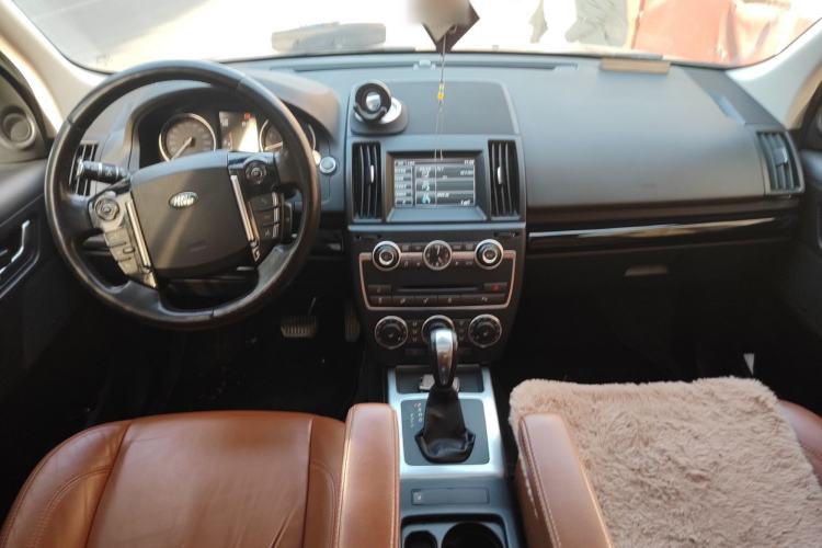 Used Land Rover Freelander 2 2015 2.0T Si4 HSE Luxury Collector's Edition Center Console