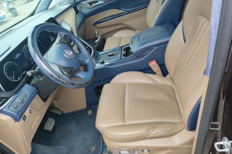 Used Buick GL8 2021 ES Land Cruiser 653T Luxury Edition