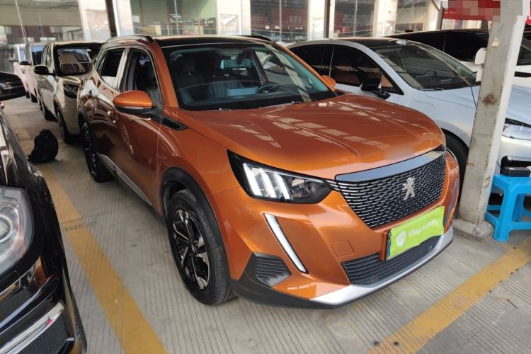 Used Peugeot 2008 2022 230THP THE ONE Front Right 45 Deg