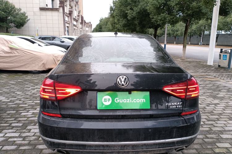 Used Volkswagen Passat 2016 330TSI DSG Luxury Edition