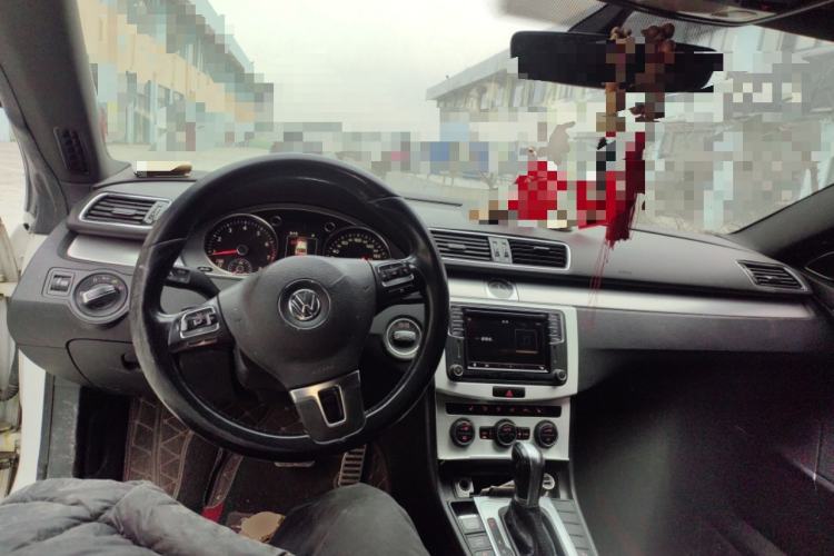 Used Volkswagen FAW-Volkswagen CC 2018 1.8TSI Luxury Model Center Console