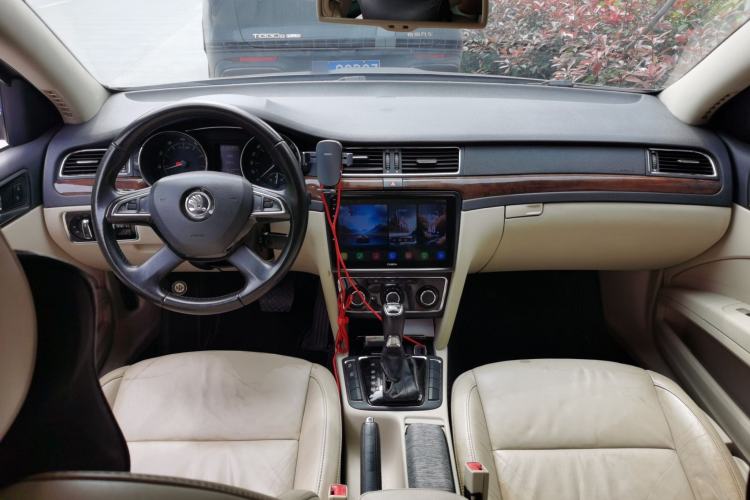 Used Skoda Superb 2013 1.8TSI Automatic MingShi Edition
